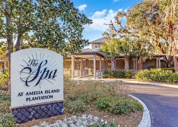 Comfort And Style At Aip Resort